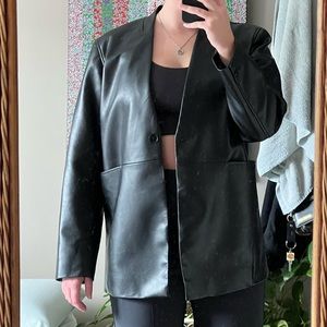Aritzia Babaton Launch vegan leather blazer jacket